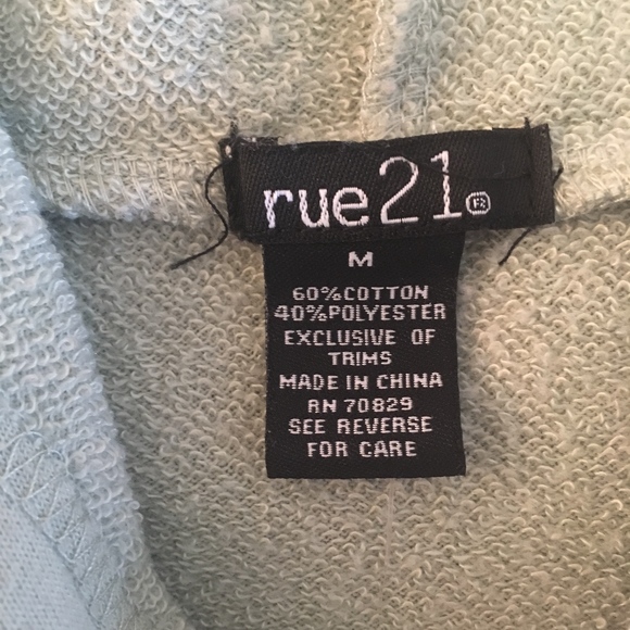 Green cropped hoodie - Picture 2 of 2